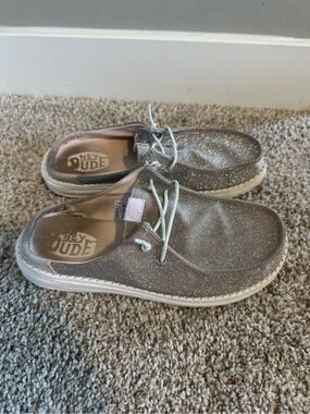 Hey Dude Women's Glitter Sparkle Slip-On Shoes Size 8